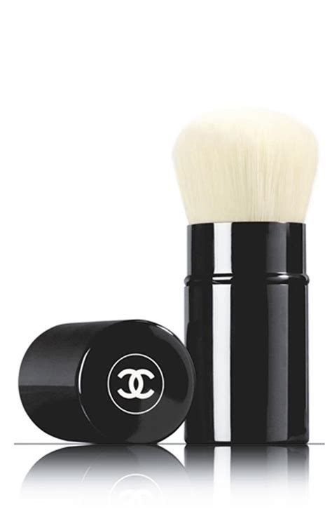 chanel retractable kabuki brush ราคา|chanel eyeshadow blending brush.